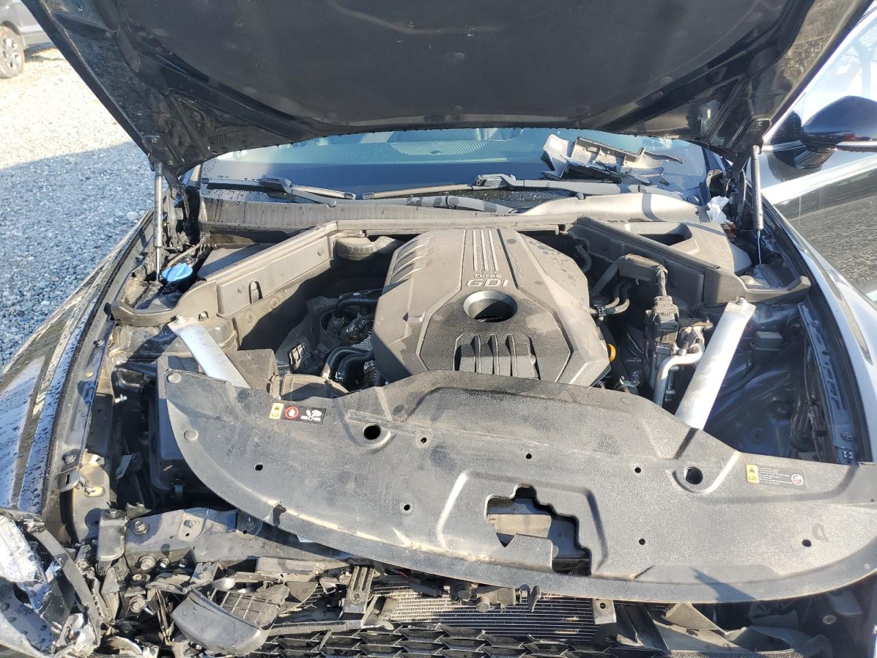 2018 Kia Stinger - Image 11