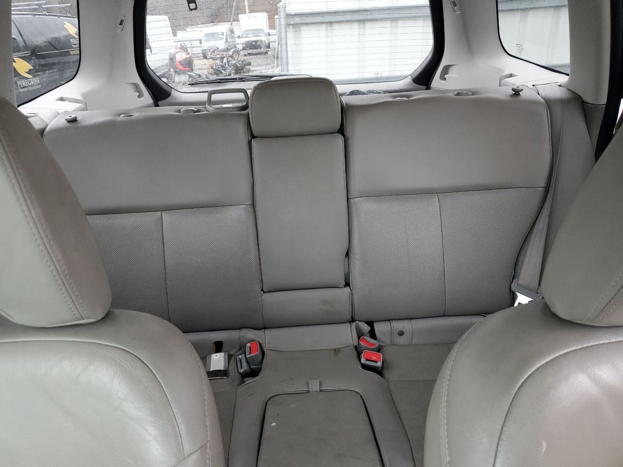 2013 Subaru Forester - Image 10