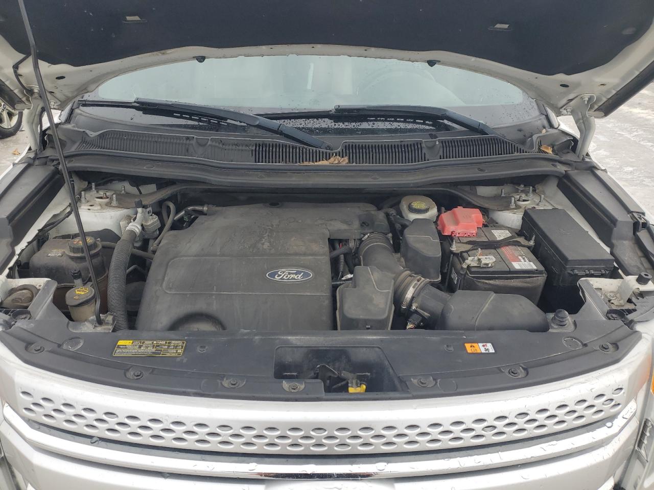 2012 Ford Explorer - Image 12