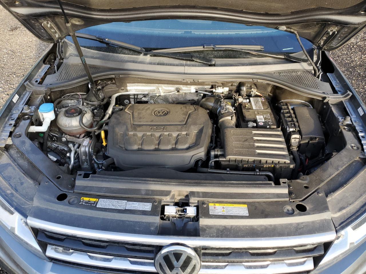 2021 Volkswagen Tiguan - Image 12