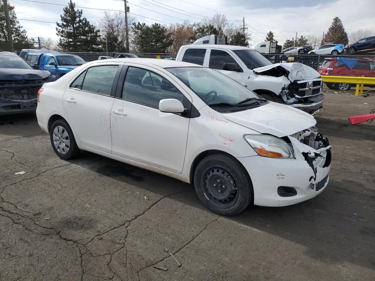 2010 Toyota Yaris - Image 4