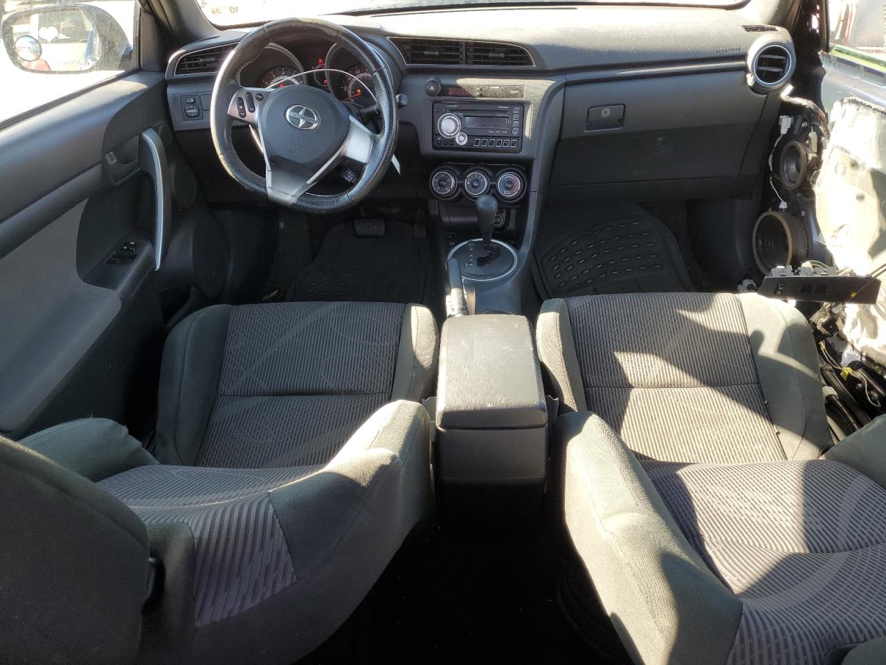 2011 Toyota tC - Image 8