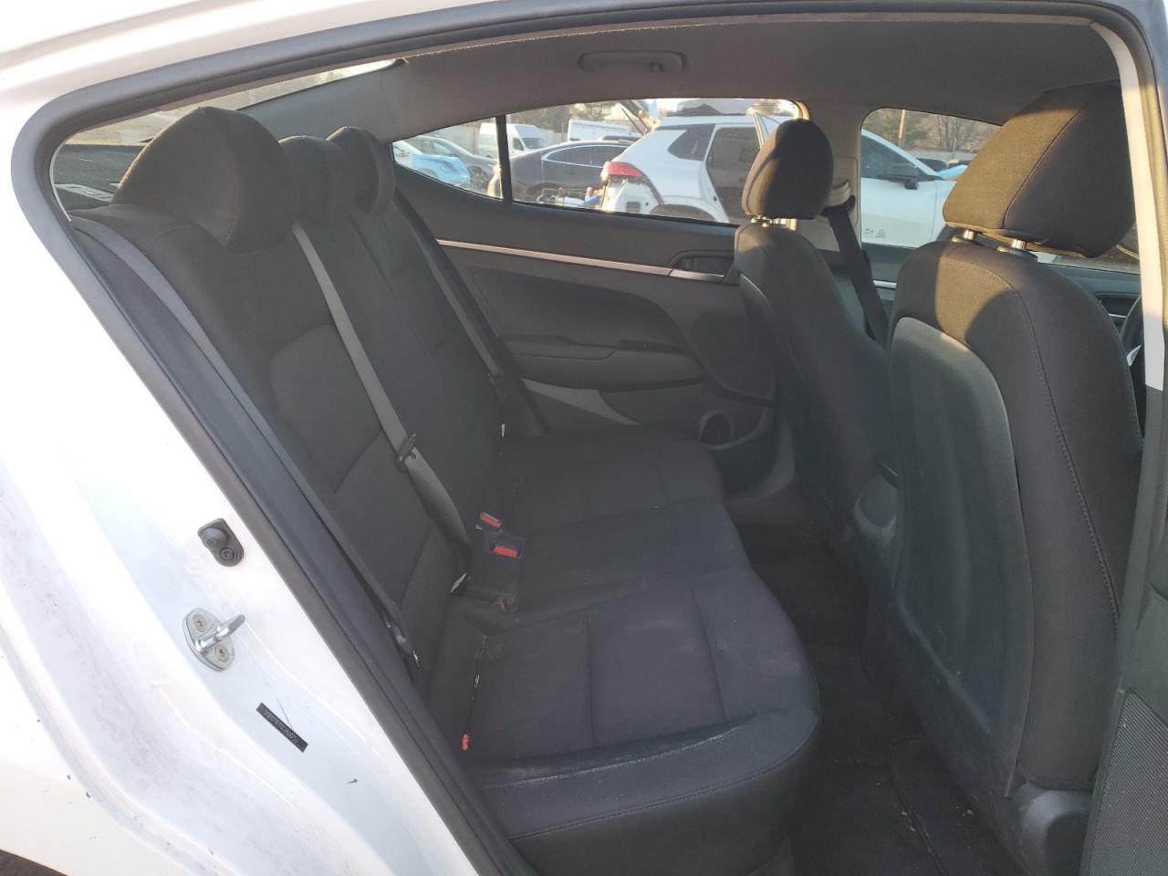 2020 Hyundai Elantra - Image 10