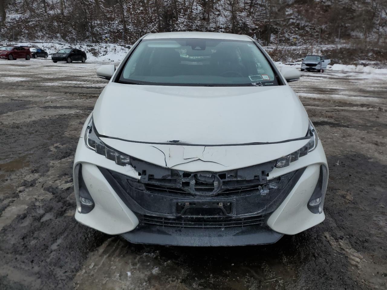 2017 Toyota Prius - Image 5