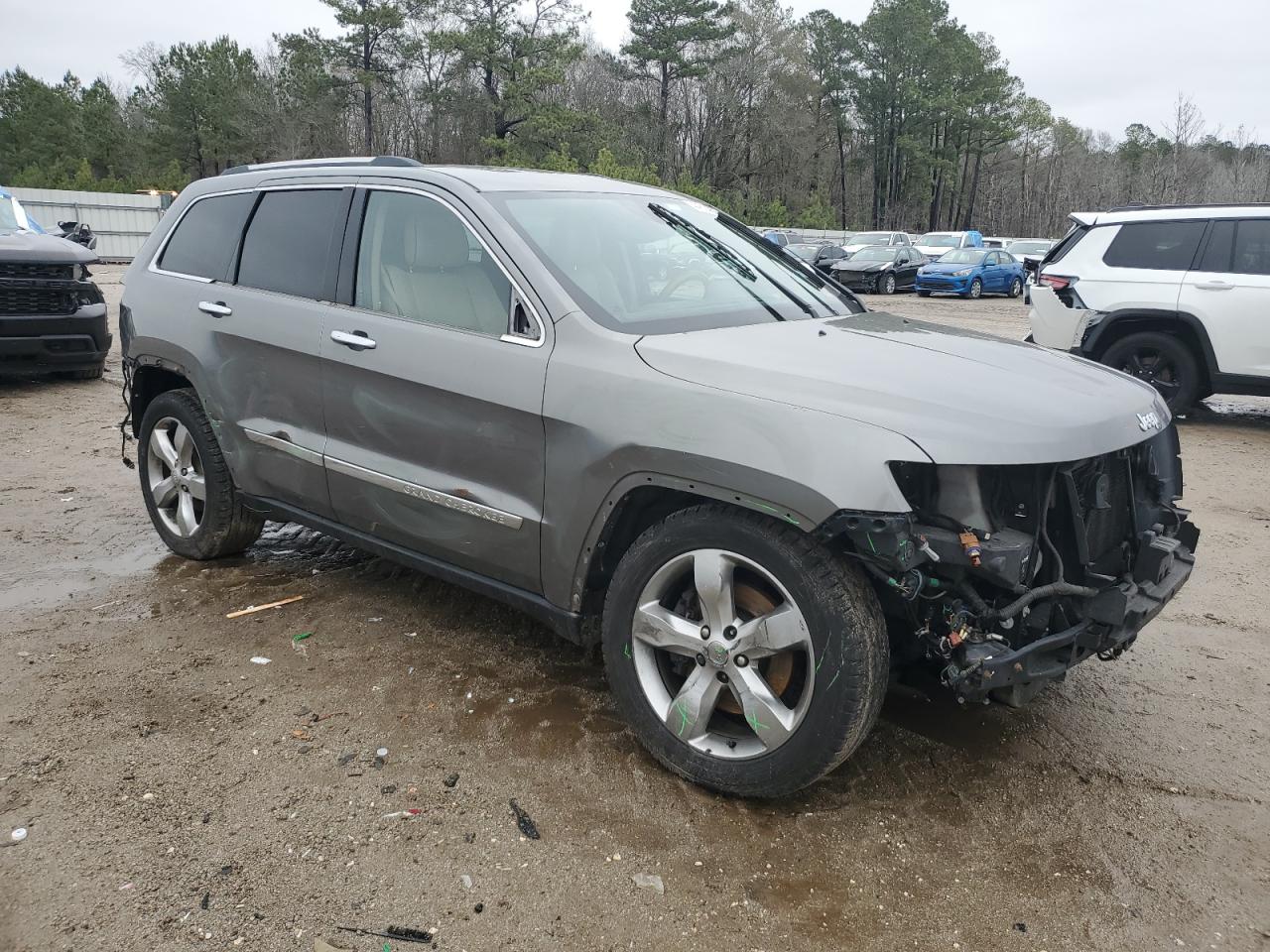 2013 Jeep Grand Cherokee - Image 4
