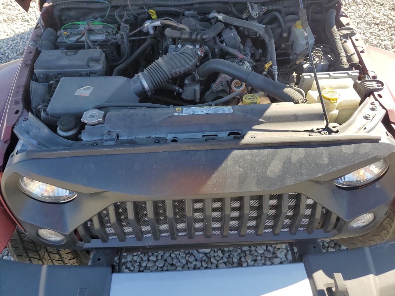 2011 Jeep Wrangler - Image 12