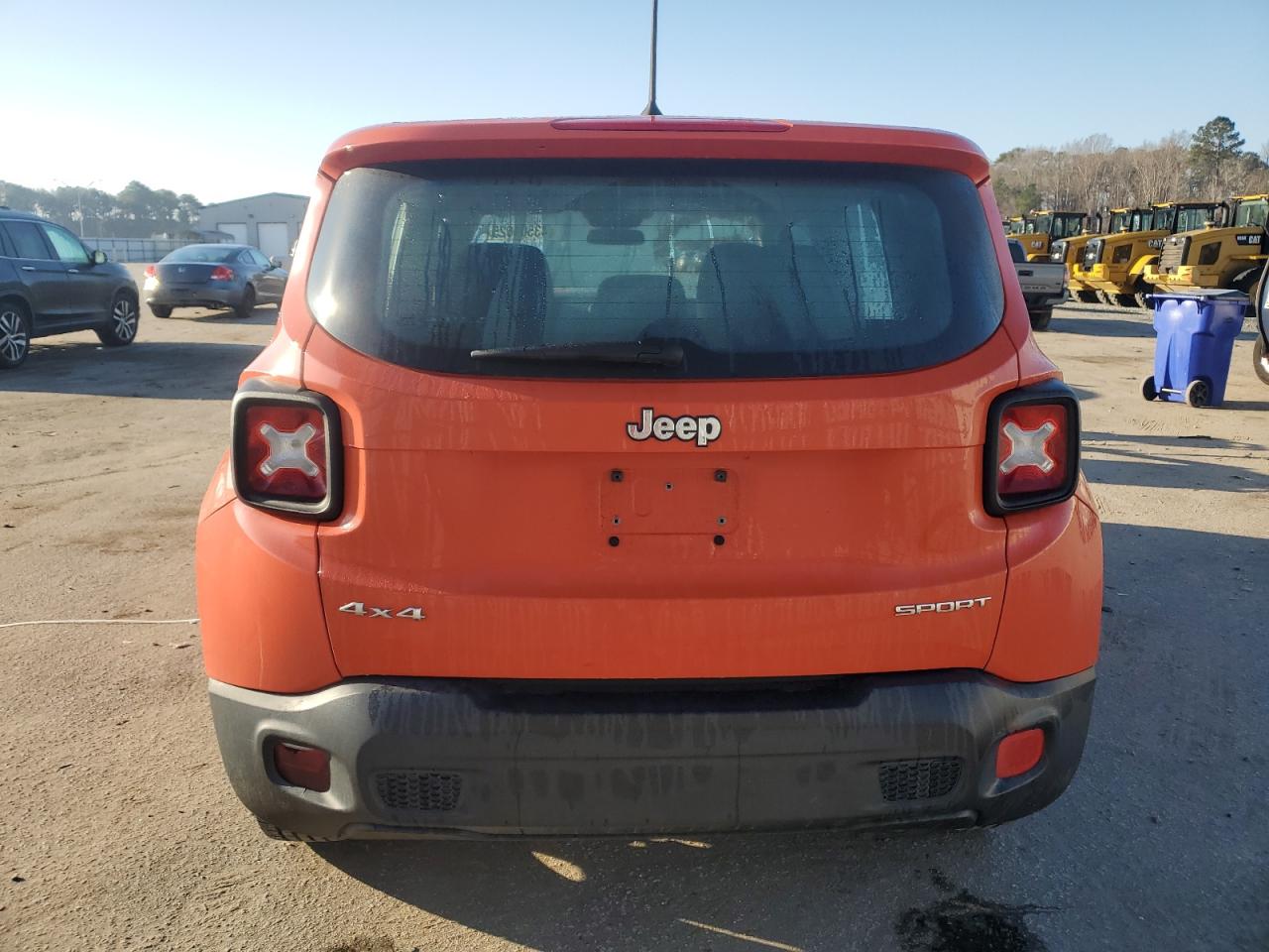 2017 Jeep Renegade - Image 6