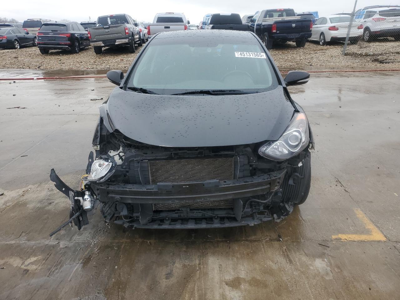 2014 Hyundai Elantra - Image 5