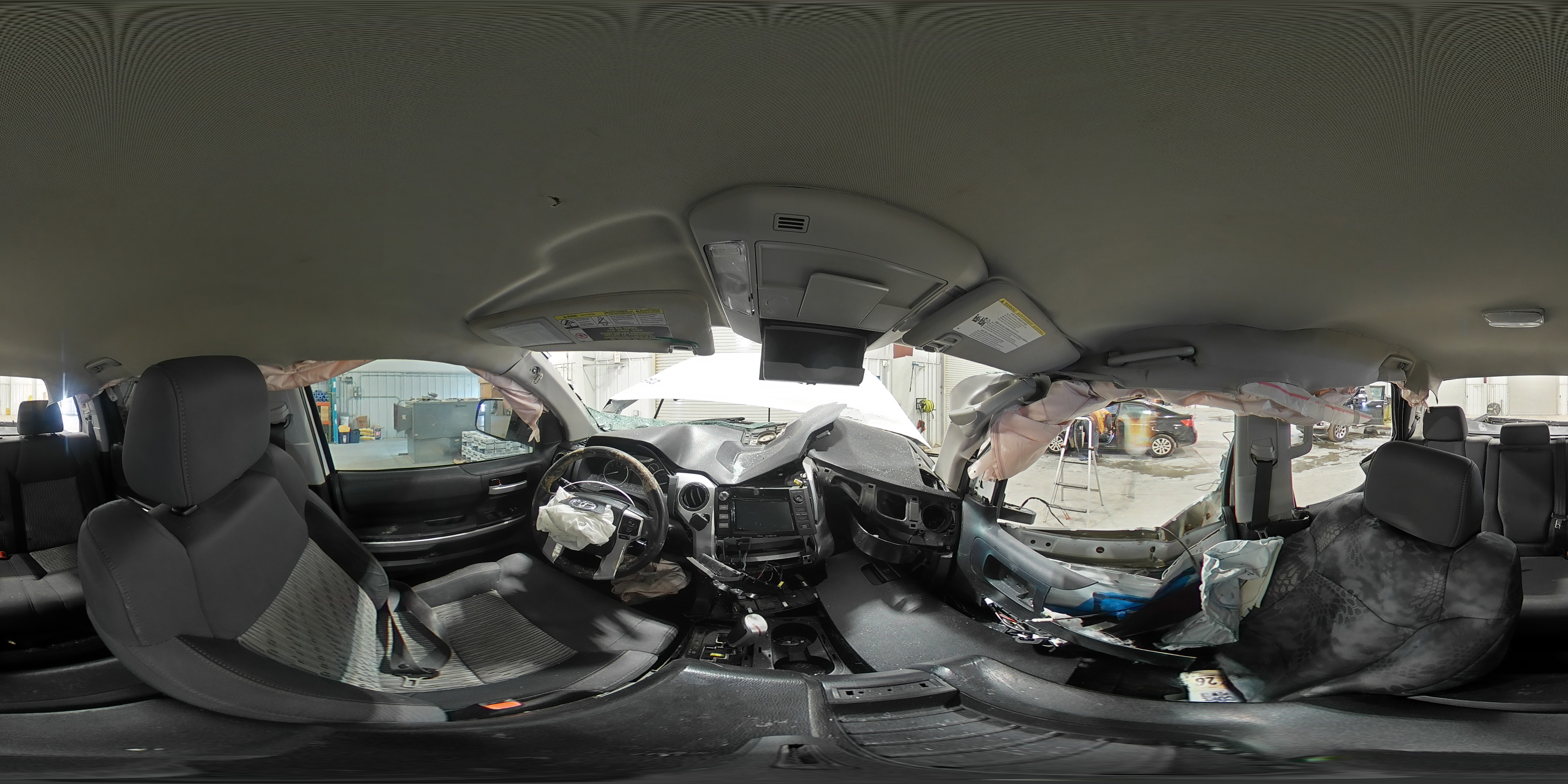 2016 Toyota Tundra - Image 13