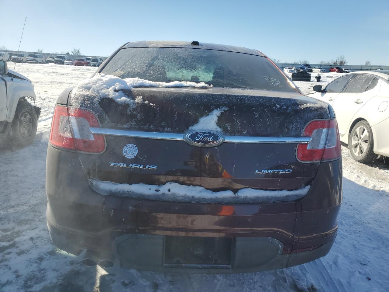 2011 Ford Taurus - Image 6