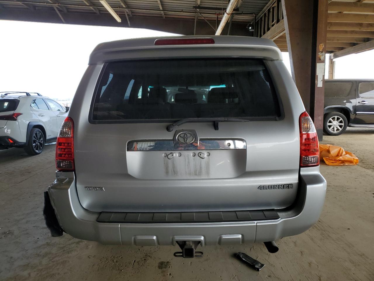 2007 Toyota 4Runner - Image 6