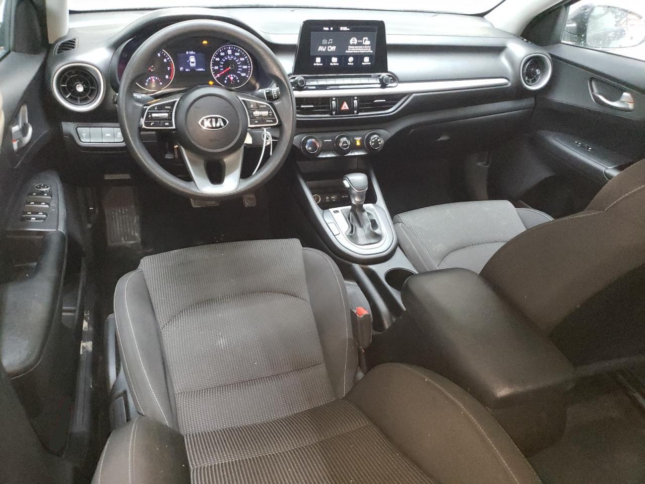 2020 Kia Forte - Image 8