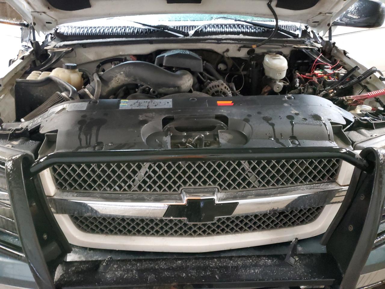 2003 Chevrolet Silverado - Image 11