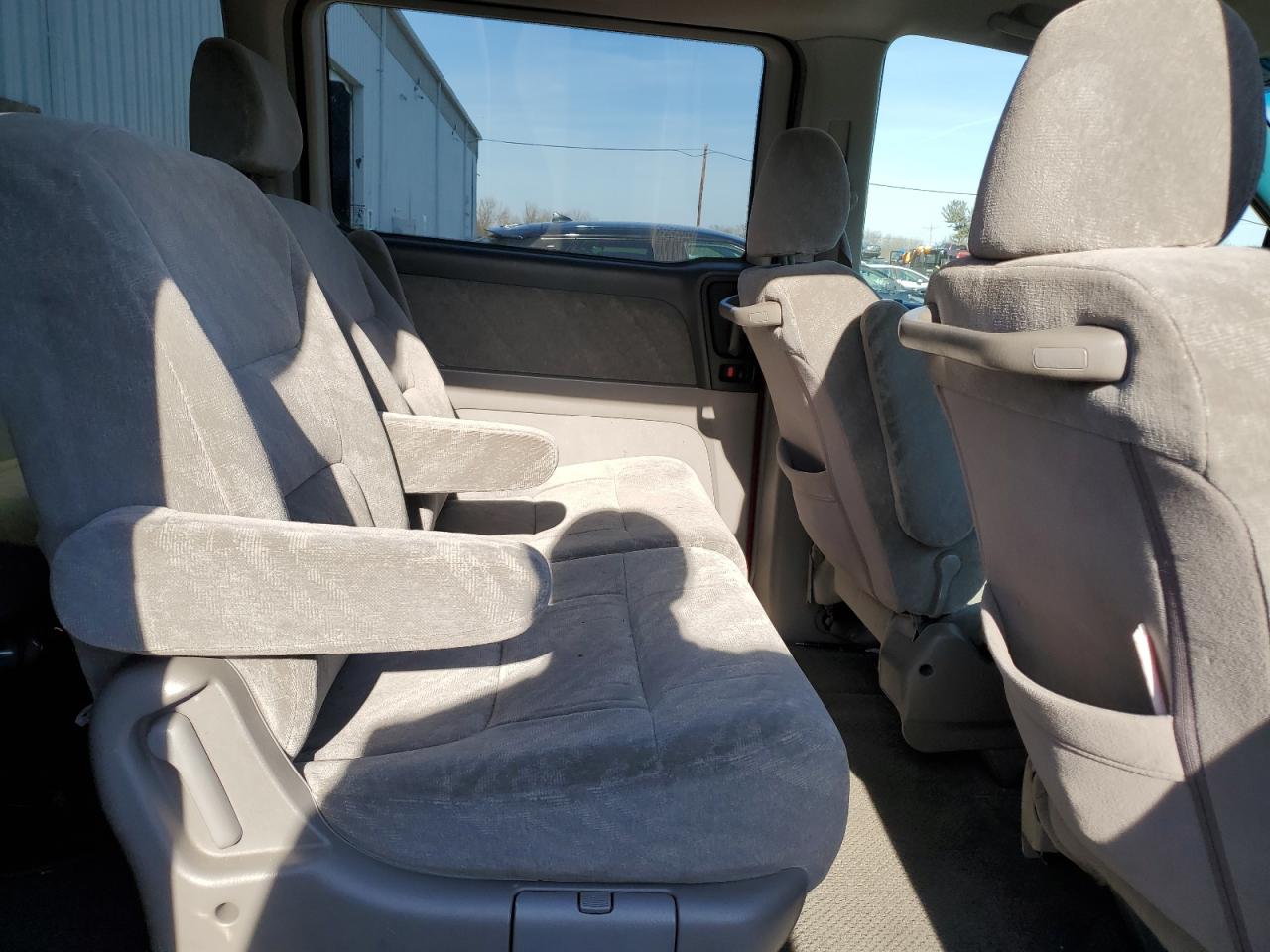 2002 Honda Odyssey - Image 11