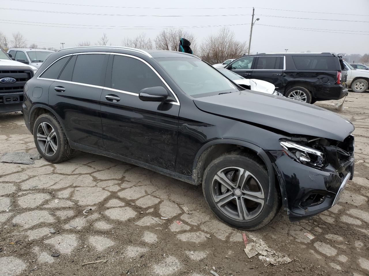 2016 Mercedes-Benz GLC - Image 4