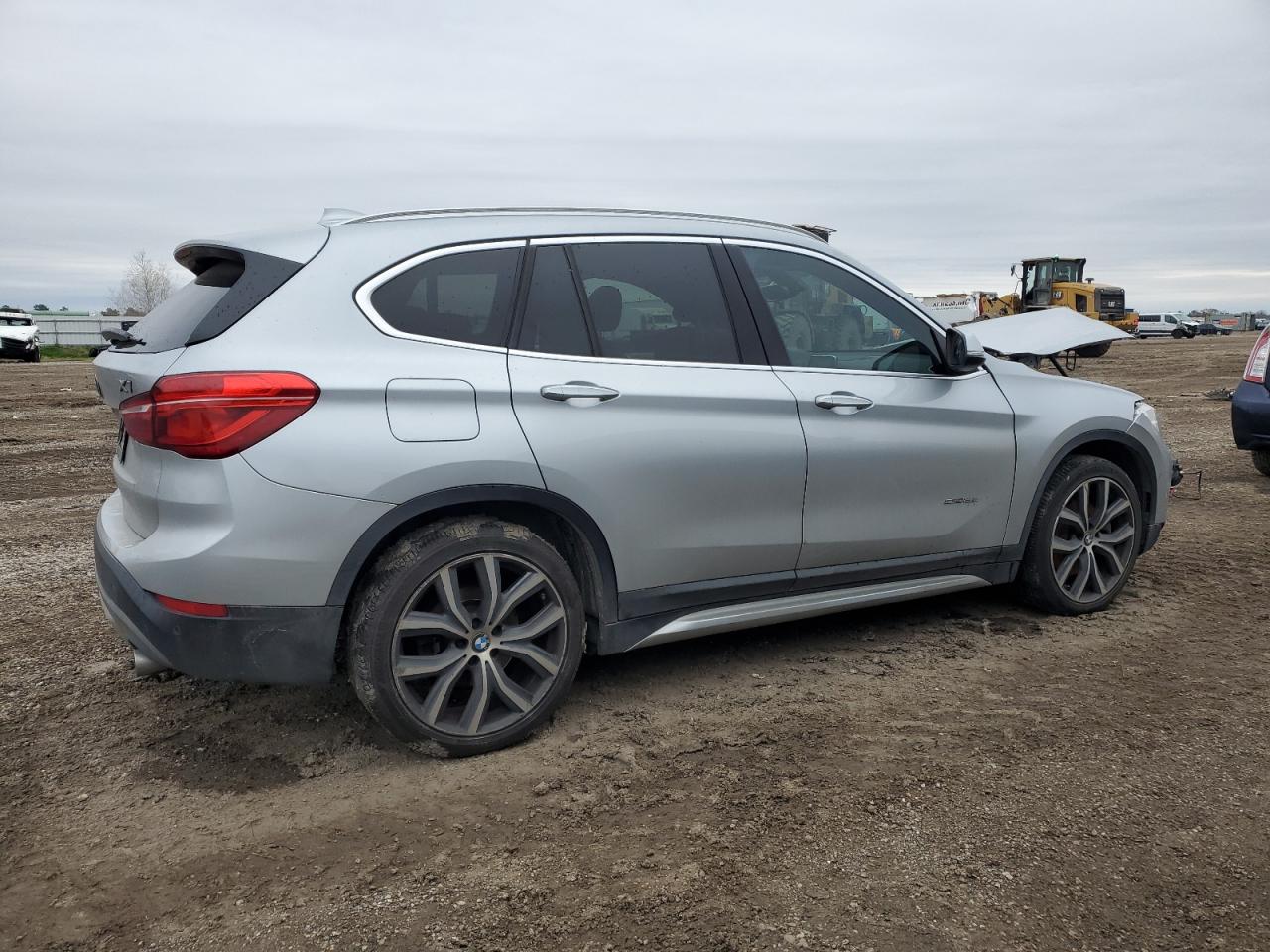2018 BMW X1 - Image 3