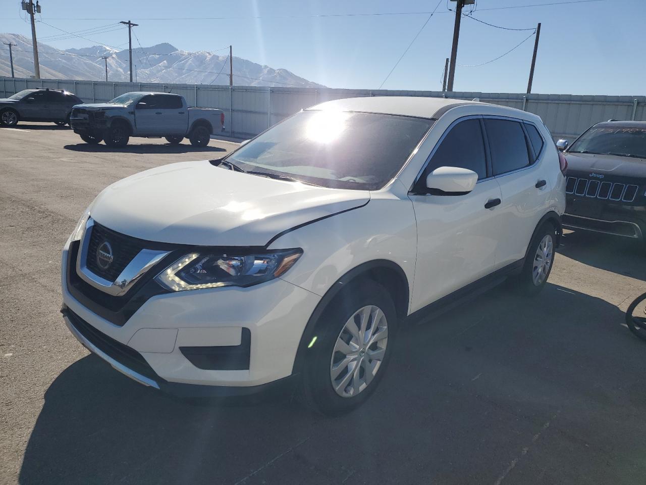 2019 Nissan Rogue S zu verkaufen in Magna, UT - Front End