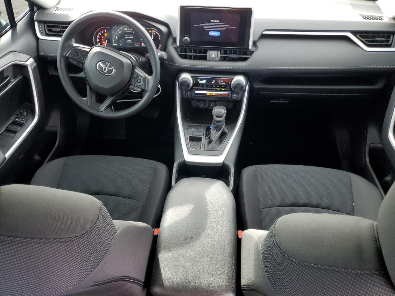 2024 Toyota RAV 4 - Image 8