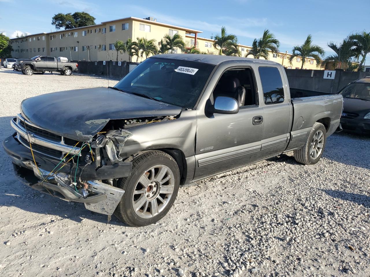 2001 Chevrolet Silverado - Image 1