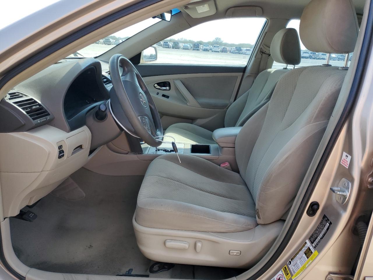 2009 Toyota Camry - Image 7