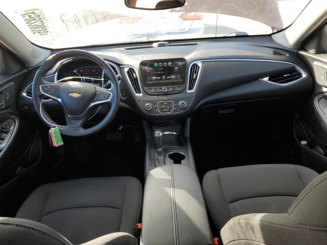 2018 Chevrolet Malibu - Image 8