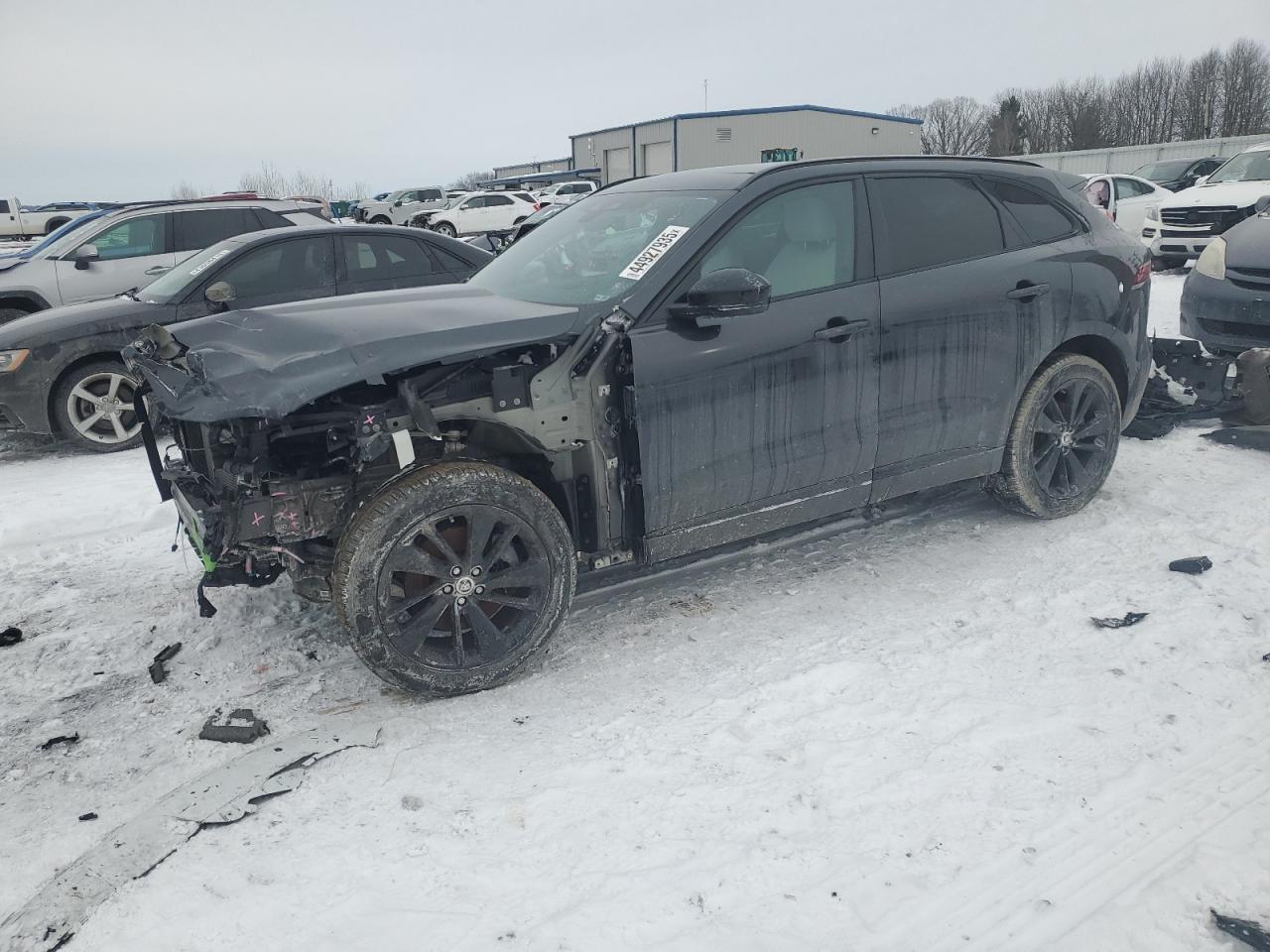 2024 Jaguar F-Pace R-Dynamic S продається в Wayland, MI - Front End