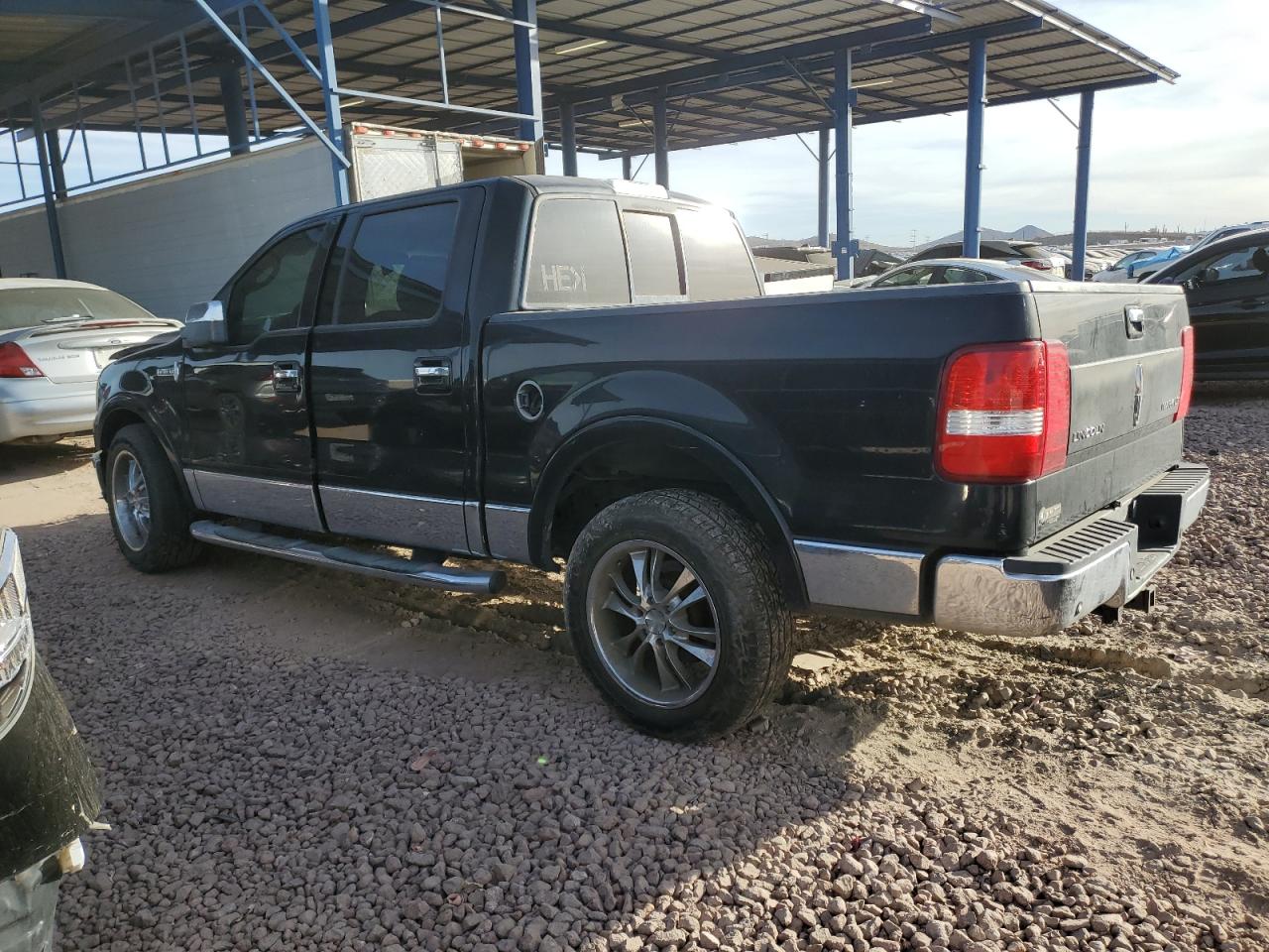 2006 Lincoln Mark LT - Image 2
