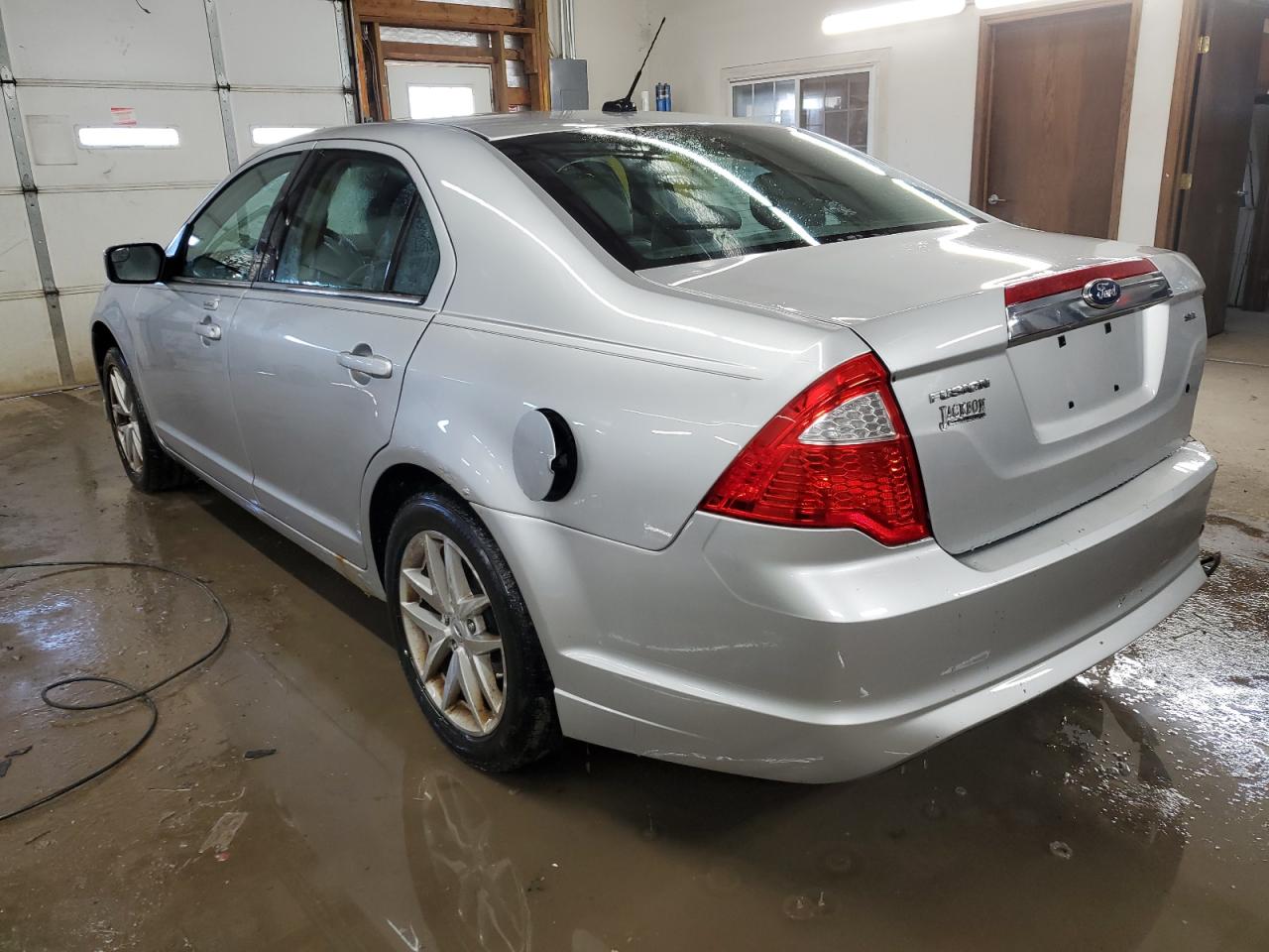 2012 Ford Fusion - Image 2