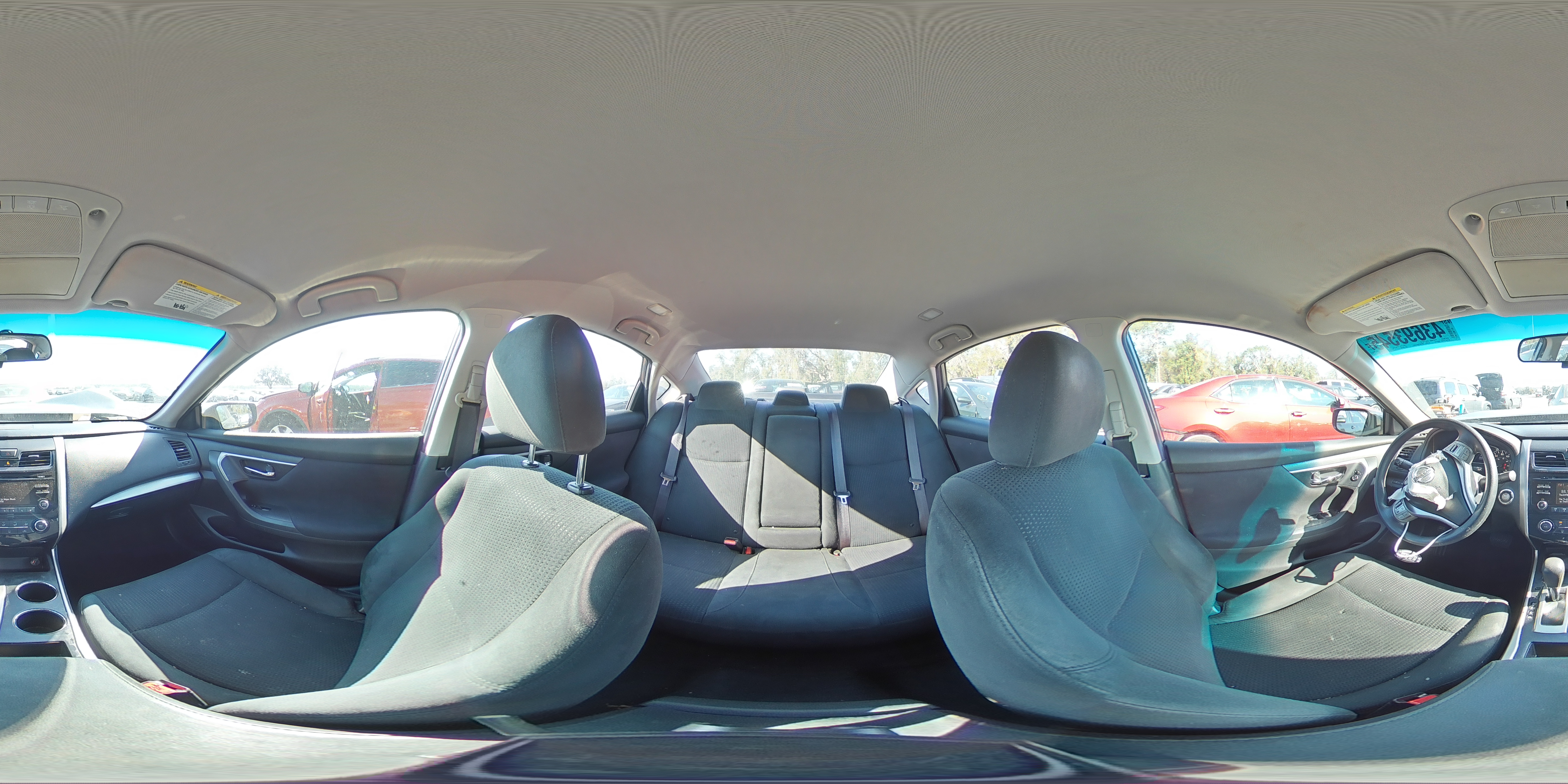 2015 Nissan Altima - Image 13