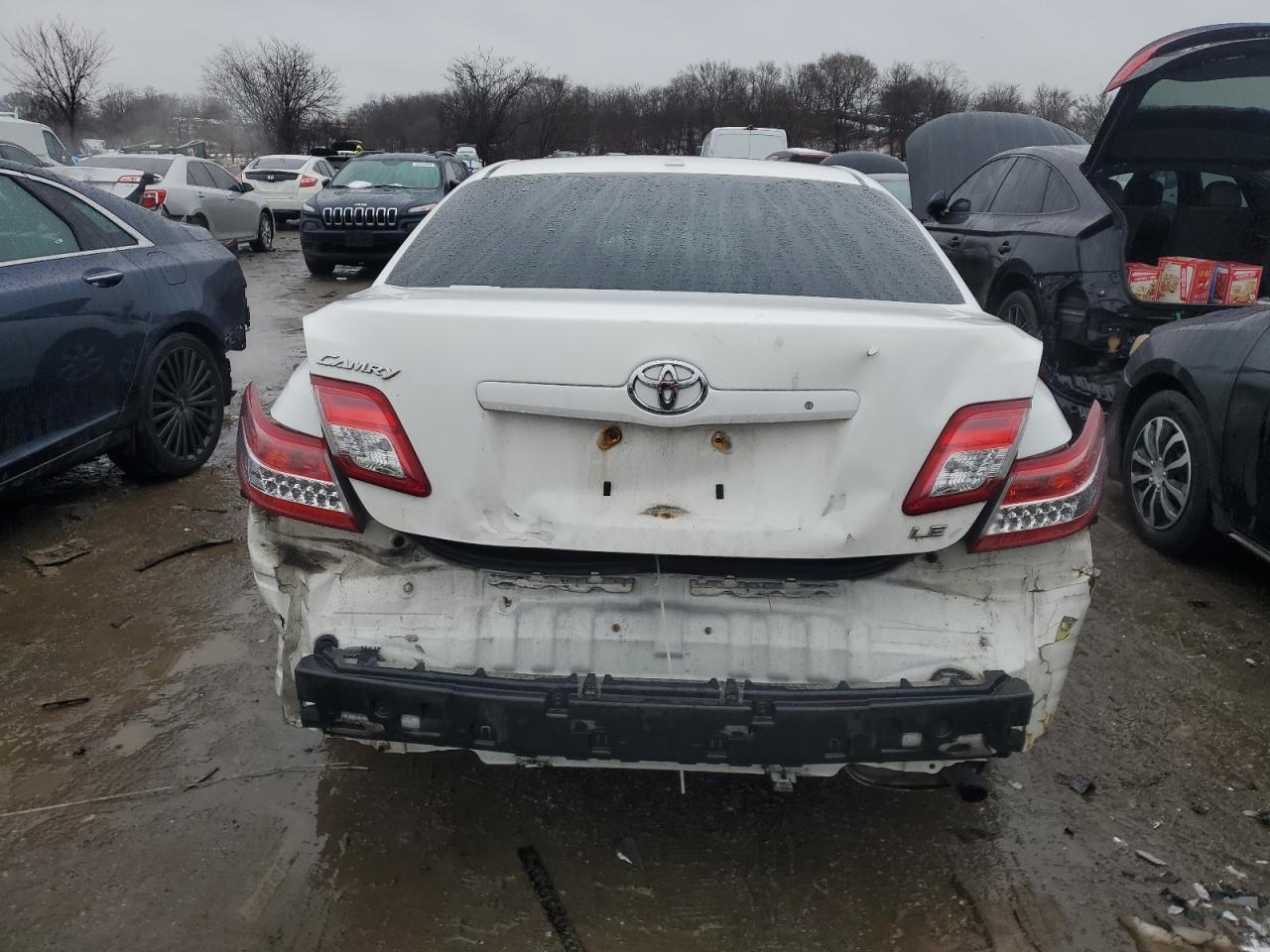 2011 Toyota Camry - Image 6