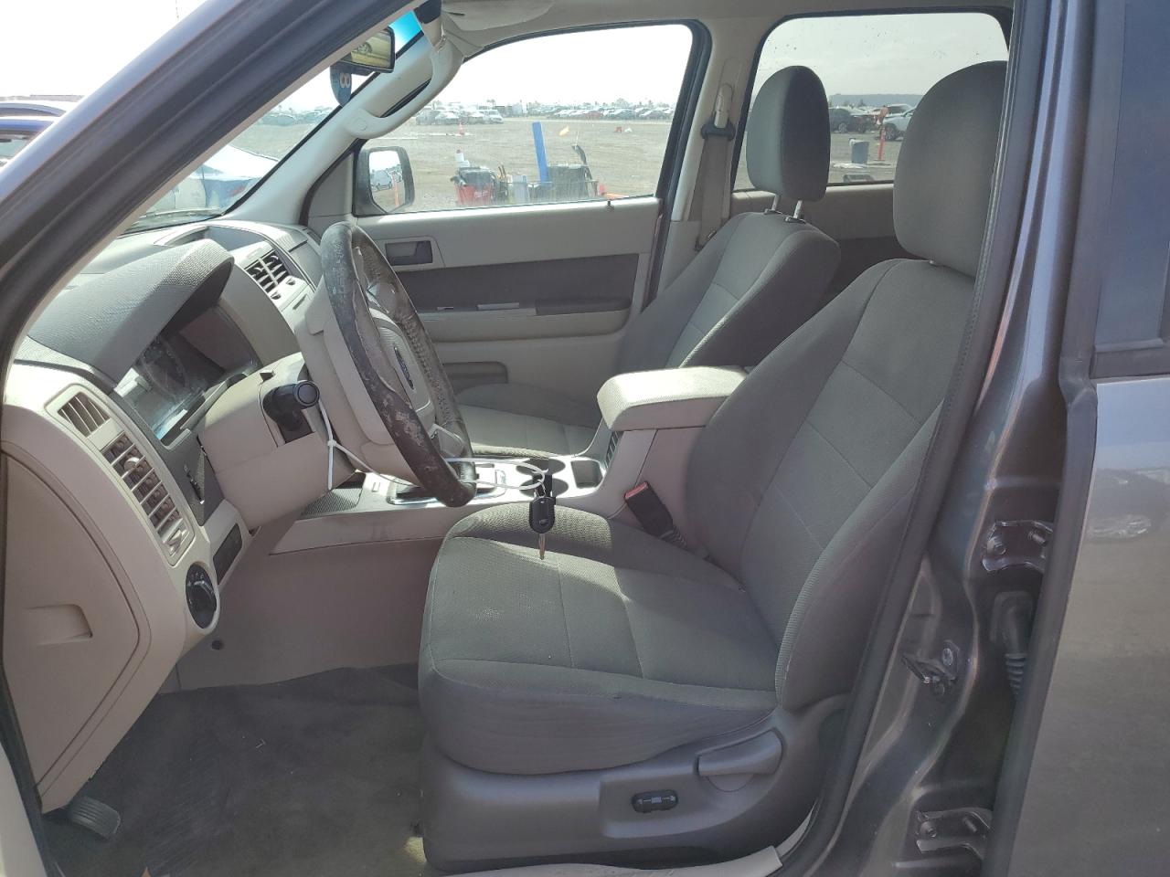 2009 Ford Escape - Image 7