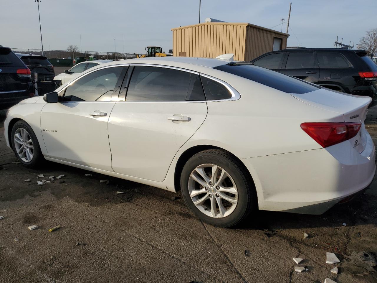 2018 Chevrolet Malibu - Image 2