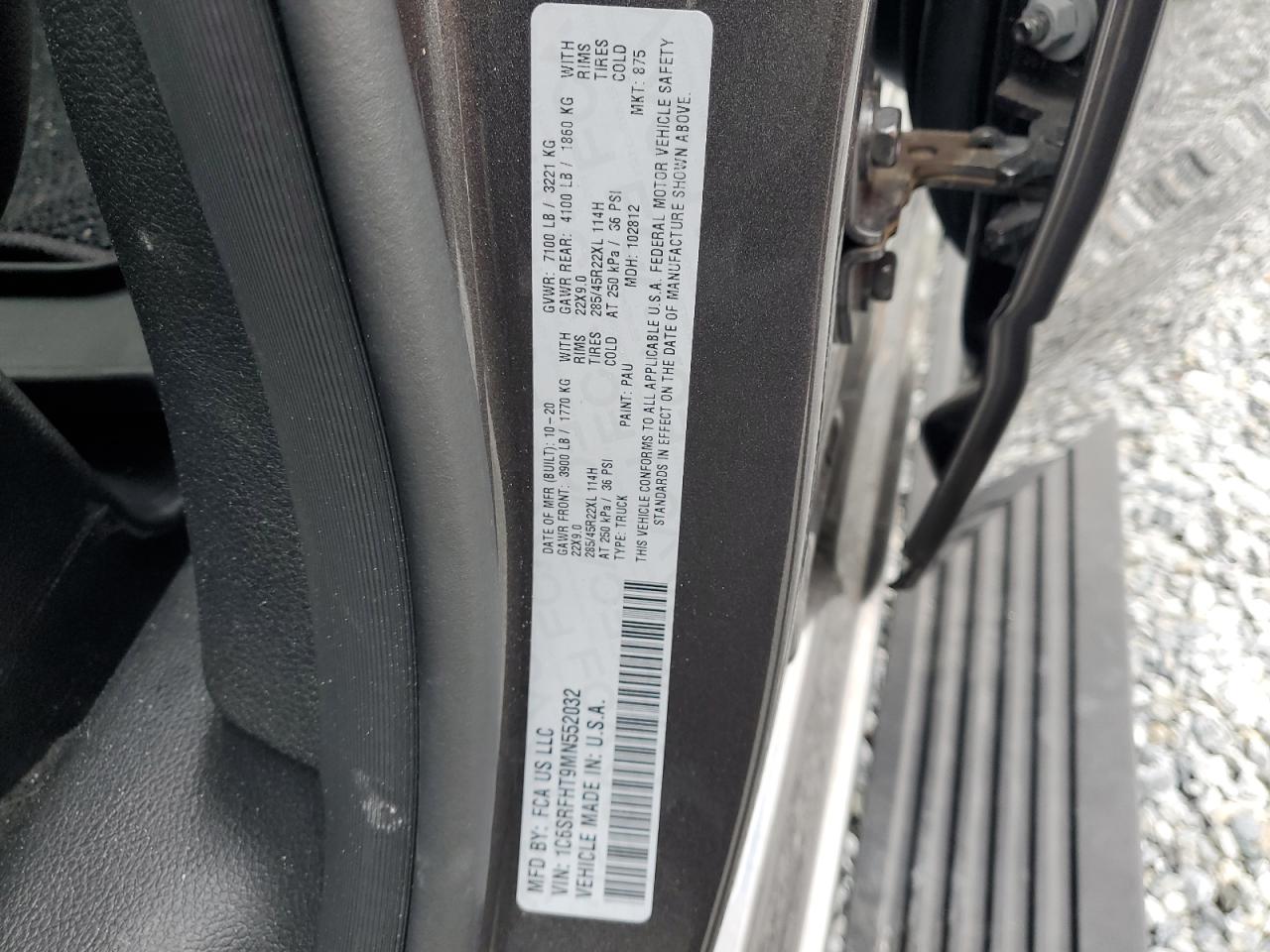 2021 RAM 1500 - Image 12