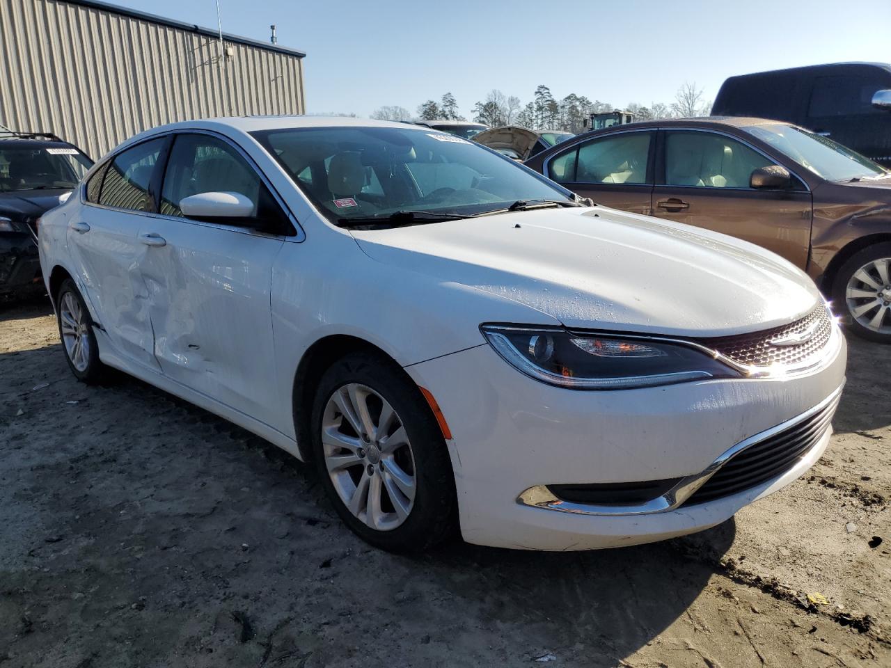 2015 Chrysler 200 - Image 4