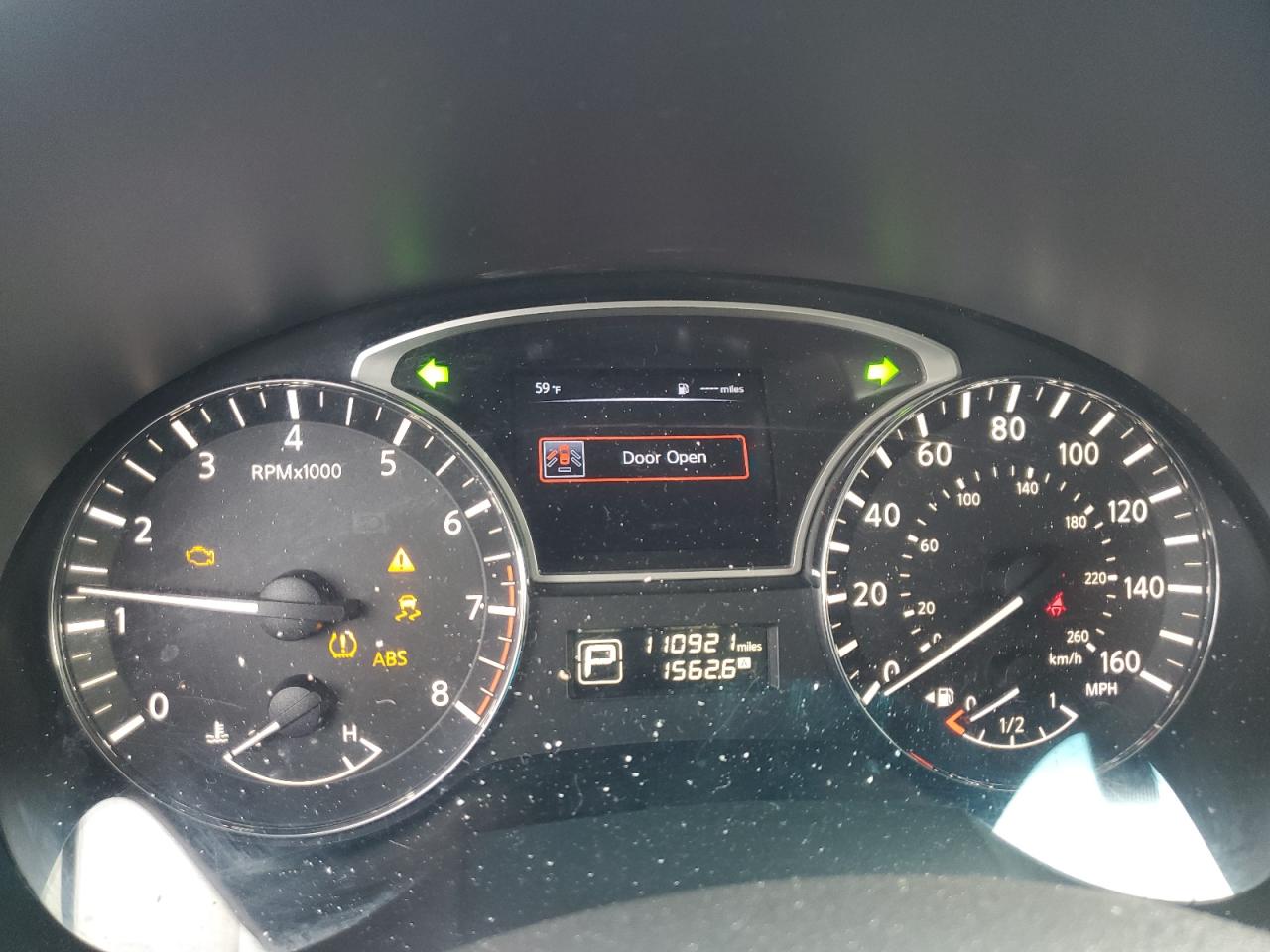 2015 Nissan Altima - Image 9