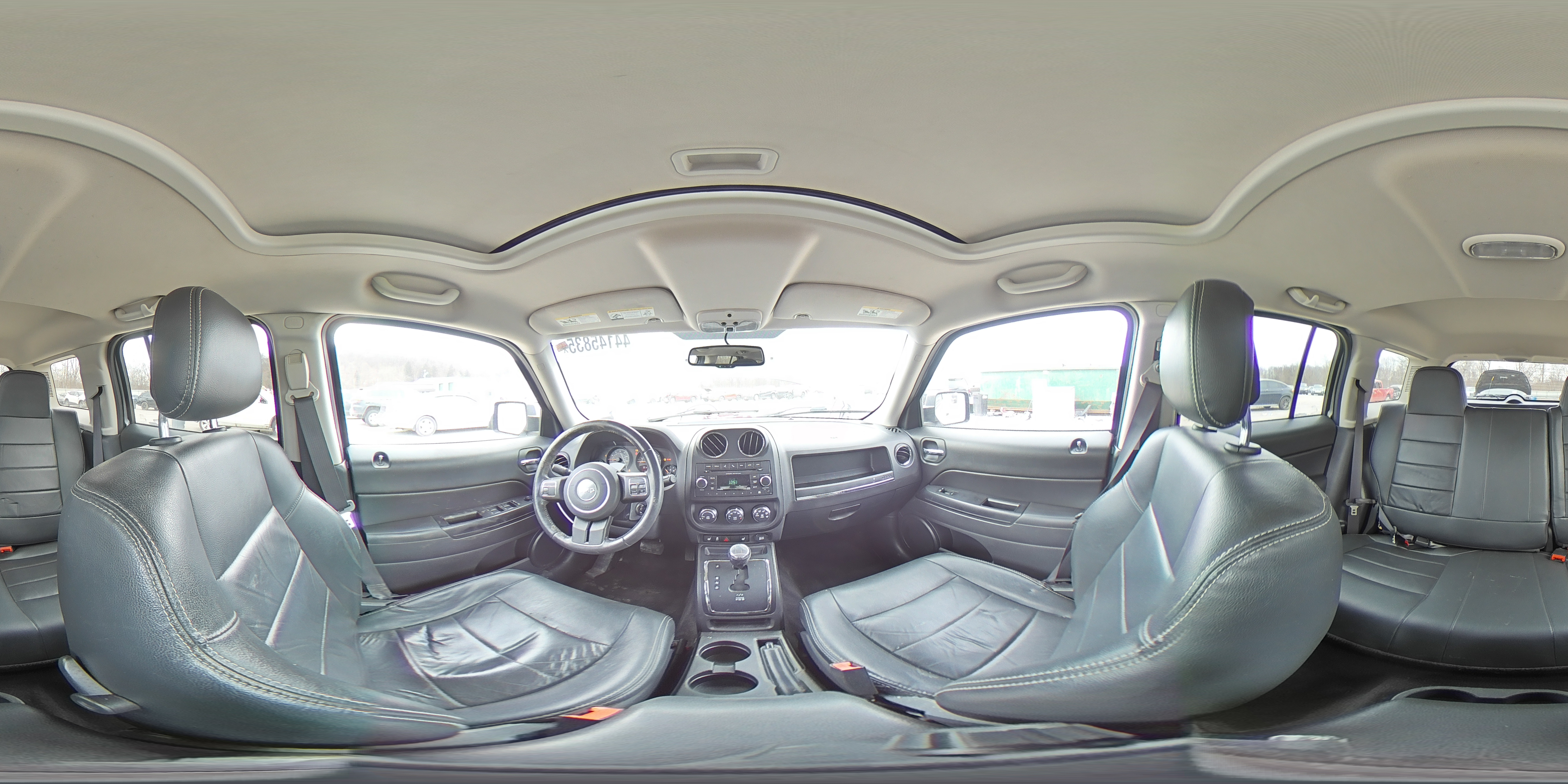 2017 Jeep Liberty (Patriot) - Image 14