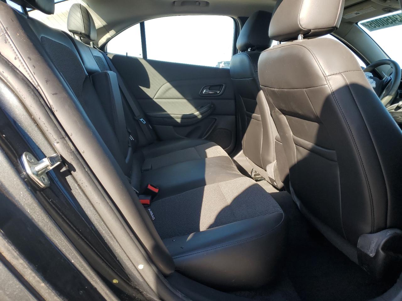 2014 Chevrolet Malibu - Image 10