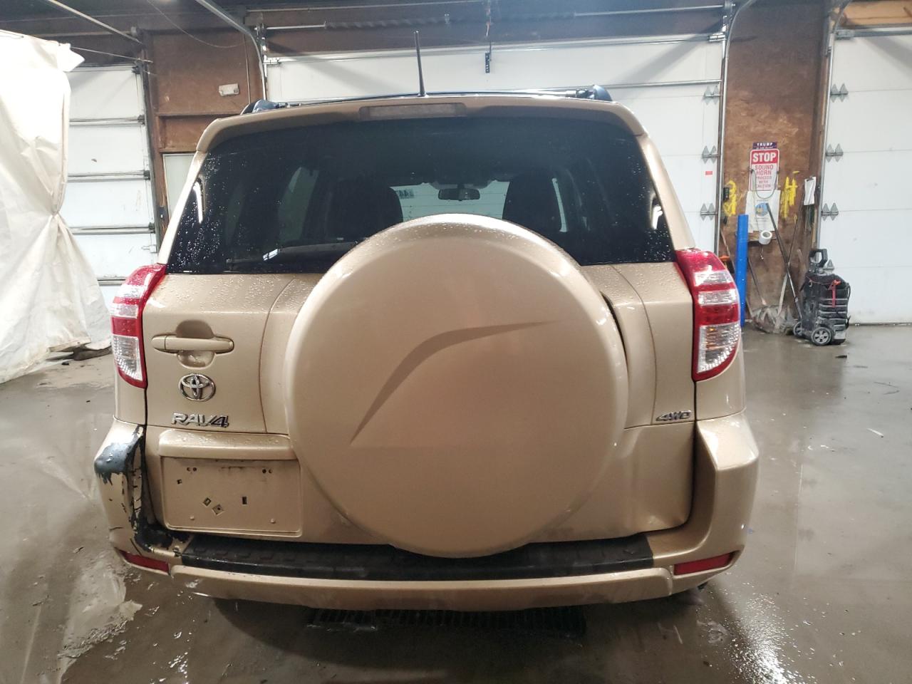 2011 Toyota RAV 4 - Image 6