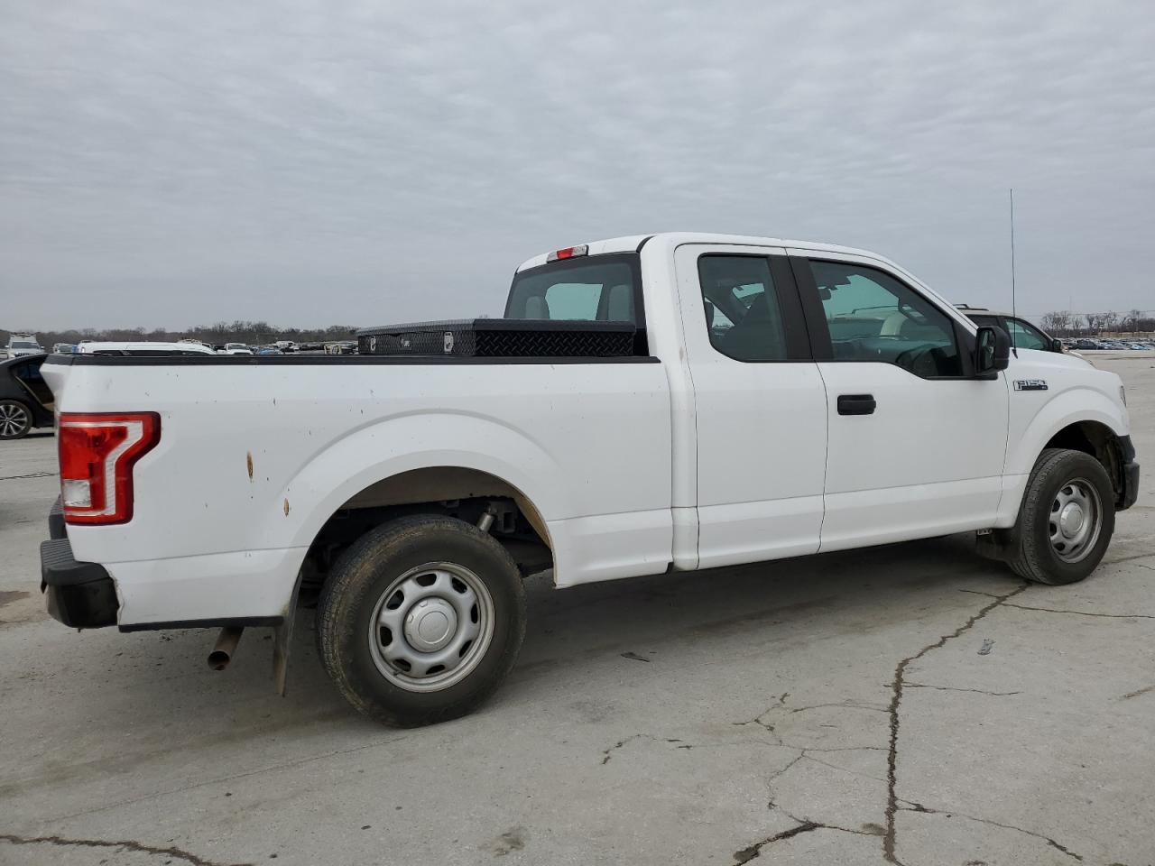 2017 Ford F-150 - Image 3