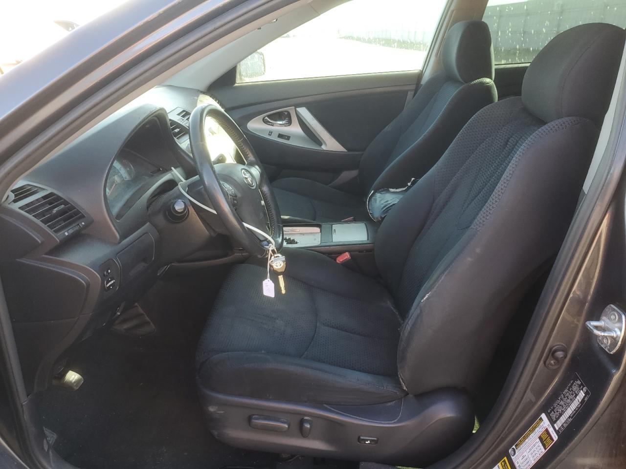 2010 Toyota Camry - Image 7