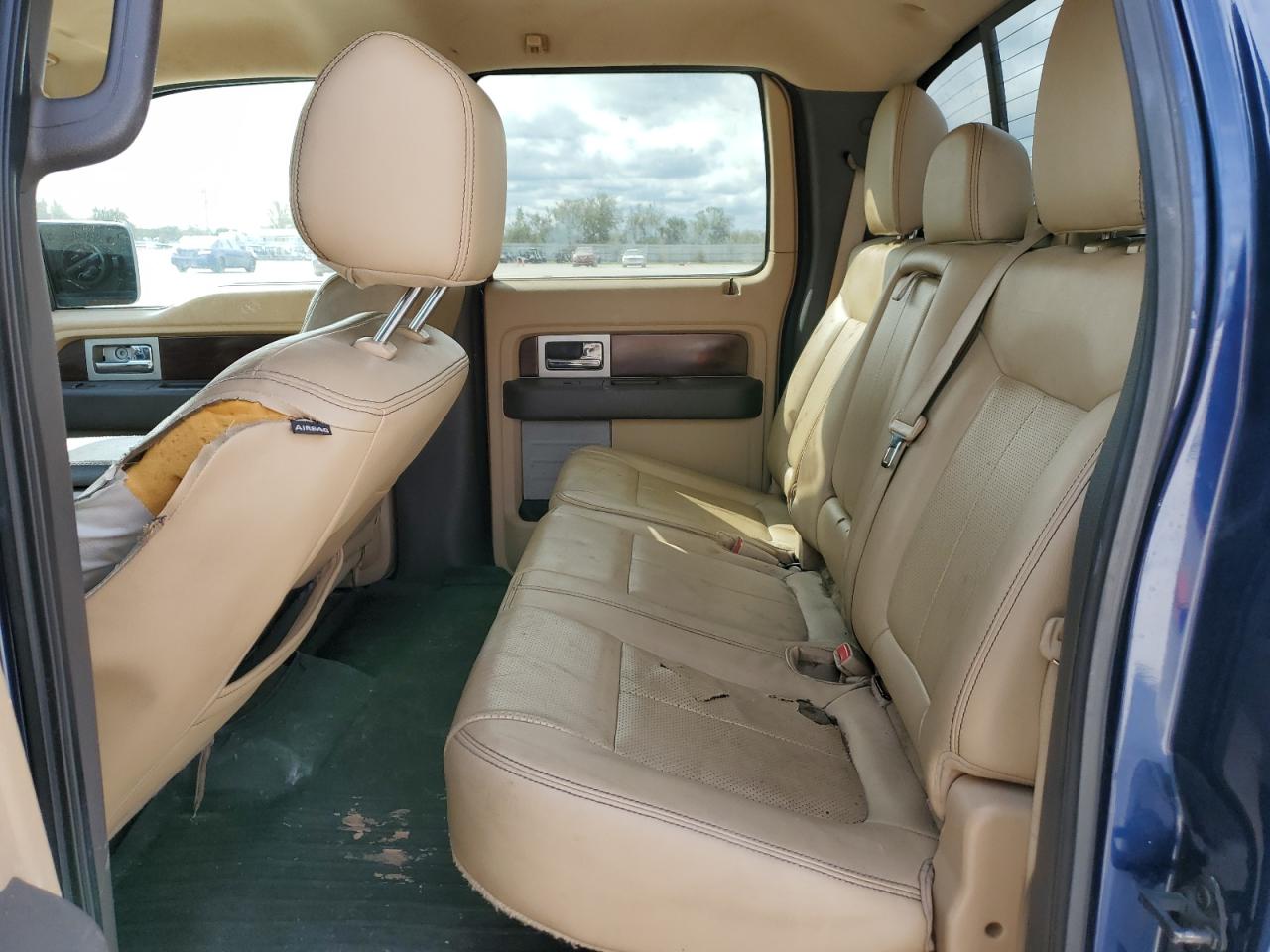 2012 Ford F-150 - Image 10