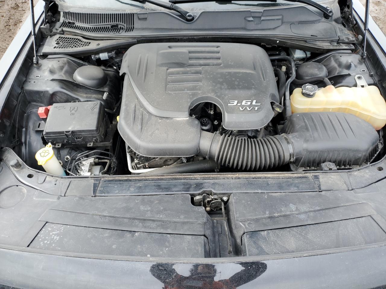 2016 Dodge Challenger - Image 11