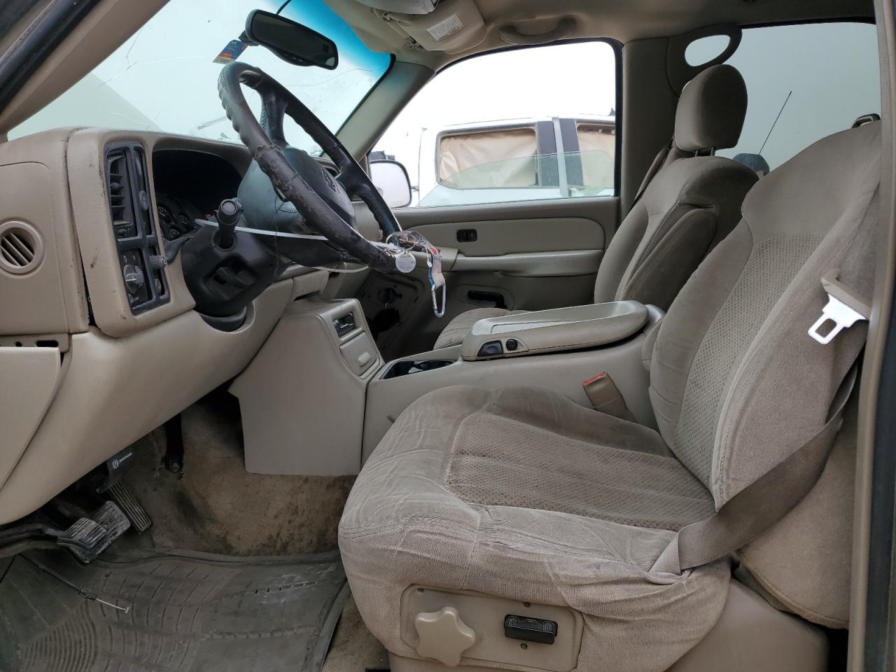 2001 Chevrolet Tahoe - Image 7