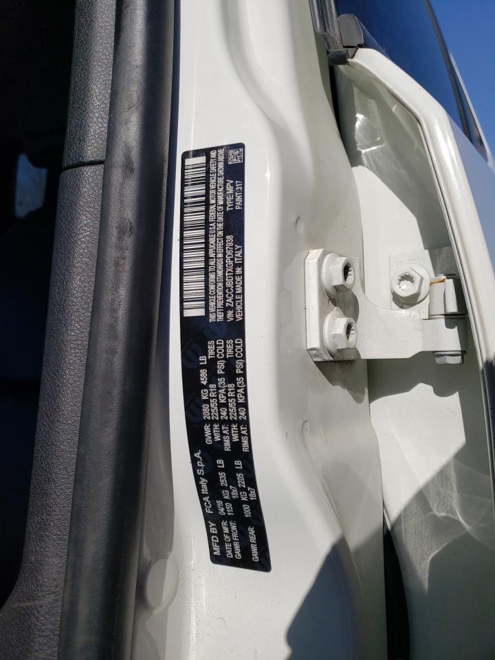 2016 Jeep Renegade - Image 13