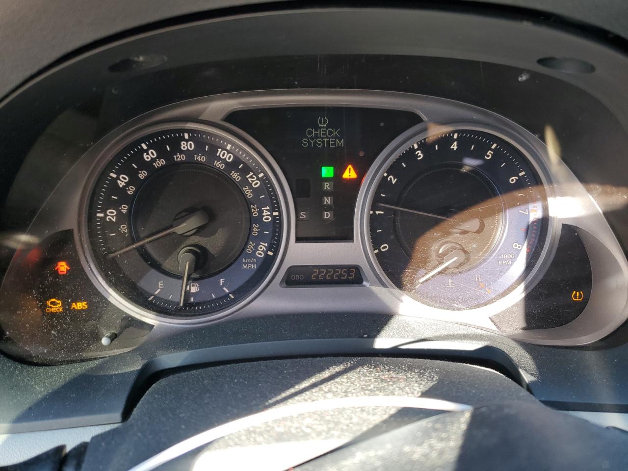 2006 Lexus IS - Image 9