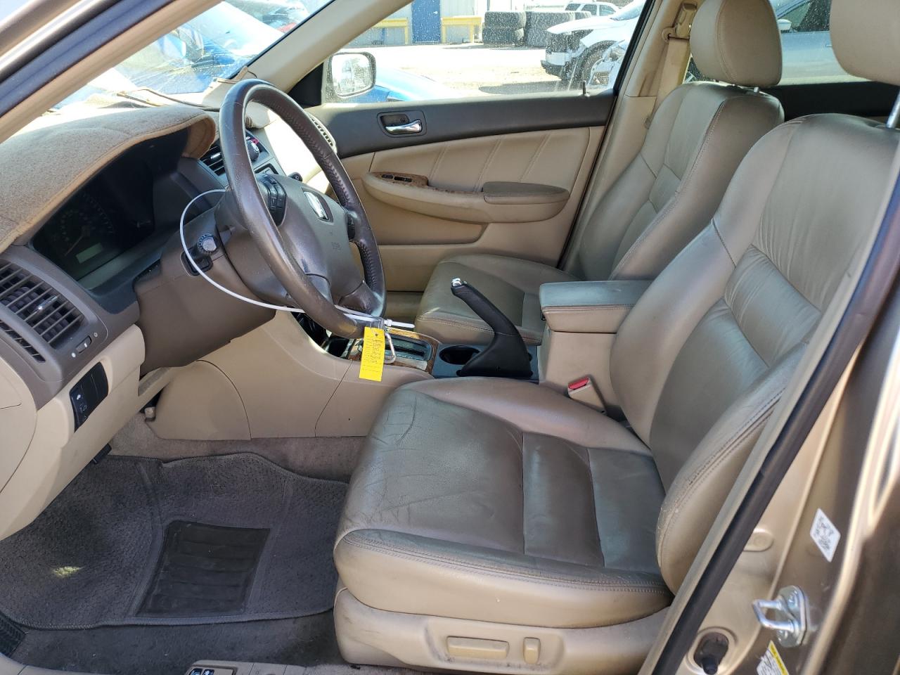 2003 Honda Accord - Image 7