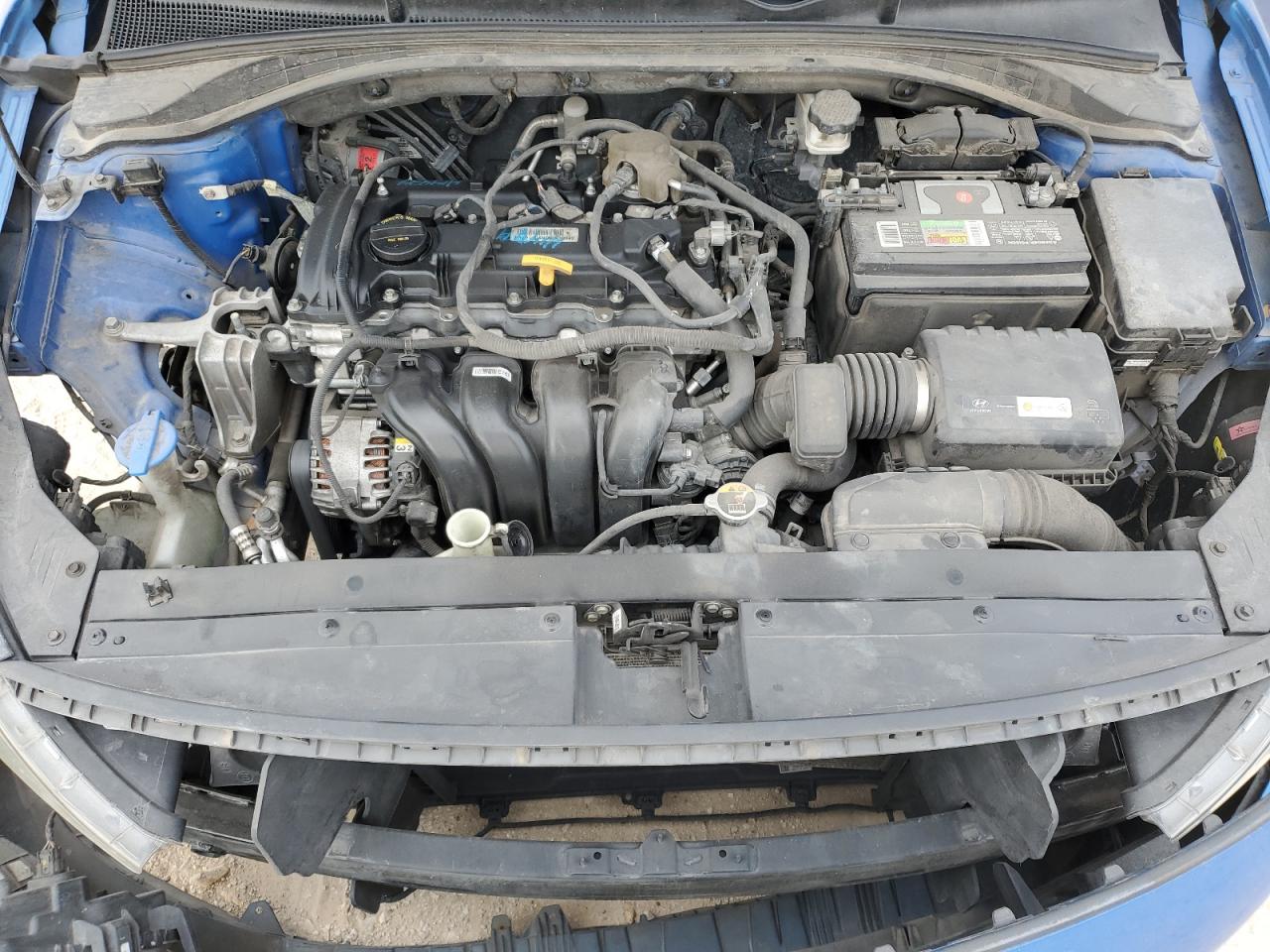 2018 Hyundai Elantra - Image 12