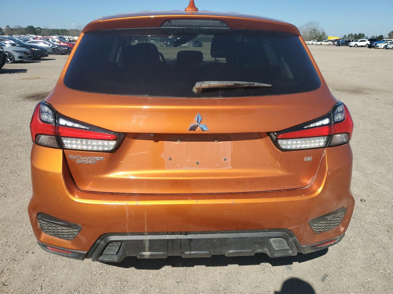 2020 Mitsubishi Outlander - Image 6