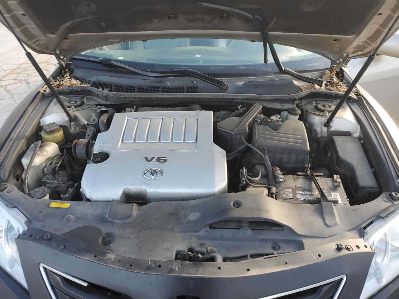 2009 Toyota Camry - Image 11
