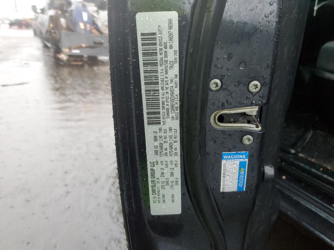 2014 RAM 1500 - Image 12
